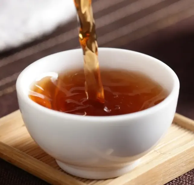 黄酒产业经济研究报告:古越龙山营收领跑,行业加速年轻化转型